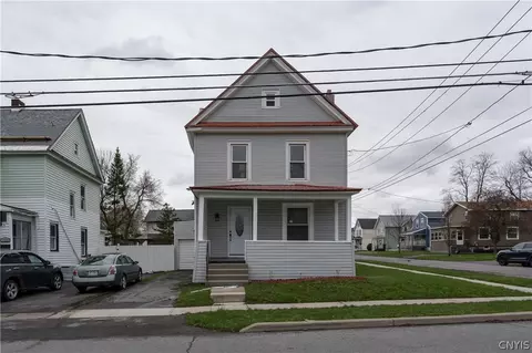 1117 Bronson St, Watertown, NY 13601