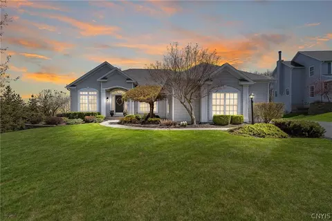 4310 Kelsey Dr, Onondaga, NY 13215