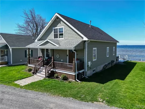 17633 Hy Knoll Dr #638, Hounsfield, NY 13685