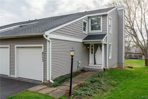 4773 Sabre Ln, Manlius, NY 13104