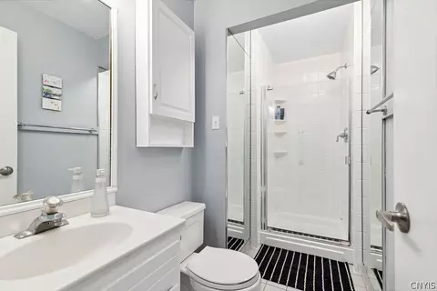 Bath - 5157 Montgomery Rd, Fayetteville, NY 13066 photo 1 of 3