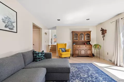 Living - 5157 Montgomery Rd, Fayetteville, NY 13066 photo 2 of 7