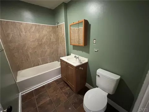 Bath - 109 E Brighton Ave, Syracuse, NY 13205 photo 2 of 2