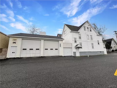 Exterior - 109 E Brighton Ave, Syracuse, NY 13205 photo 2 of 14