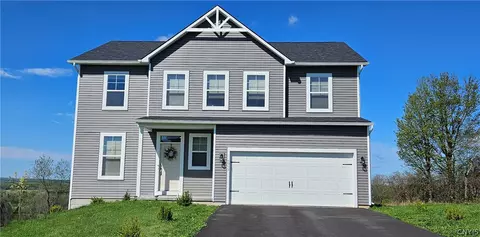 5559 Rolling Meadows Way, Camillus, NY 13031