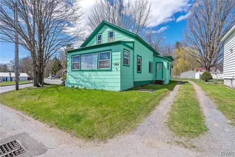 2089 State Route 49, Vienna, NY 13123