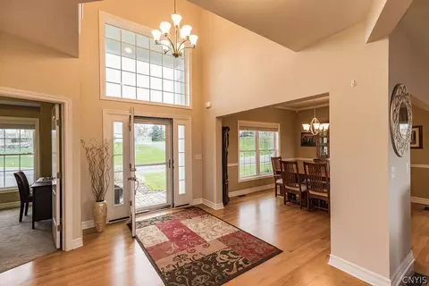 5803 Parapet Dr, Onondaga, NY 13078 photo 8
