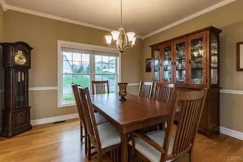 5803 Parapet Dr, Onondaga, NY 13078 photo 13
