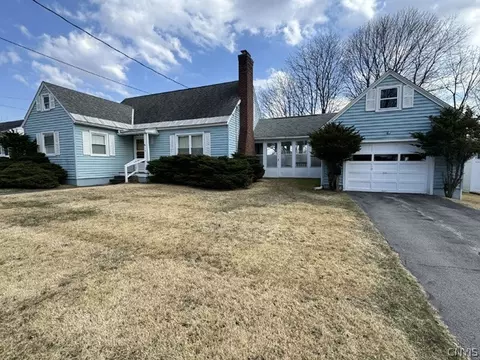 28 Highland Ave, Little Falls, NY 13365