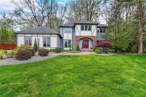 3094 Corlear Dr, Lysander, NY 13027