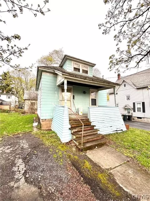 1 Elm St, Auburn, NY 13021