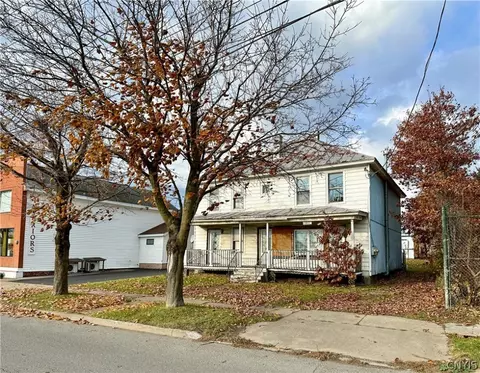 1009-1011 E Dominick St, Rome, NY 13440
