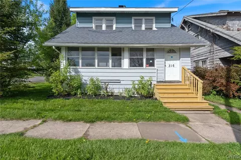316 Griffiths St, Syracuse, NY 13208
