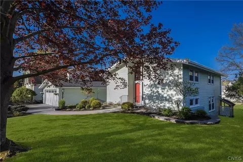 21 East St, Skaneateles, NY 13152