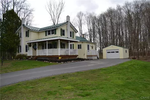 3358 Sheridan Rd, Marion, NY 14505