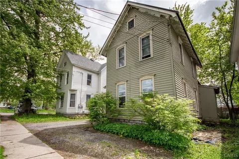 678 Bronson St, Watertown, NY 13601