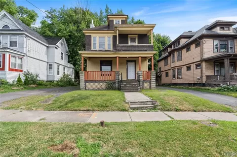 1715 Bellevue Ave, Syracuse, NY 13204