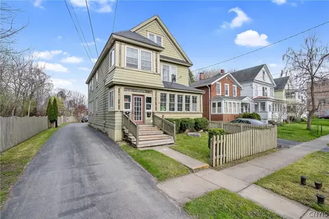 134 Dewey Ave, Syracuse, NY 13204
