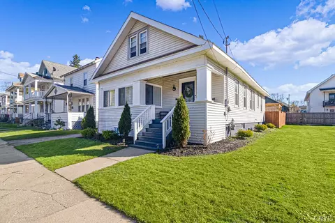 127 Melrose Ave, Utica, NY 13502