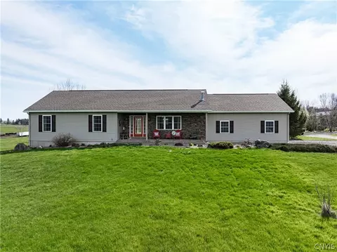 6966 Bruce Rd, Lenox, NY 13032