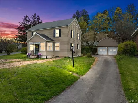 714 Montrose Ave, Geddes, NY 13219