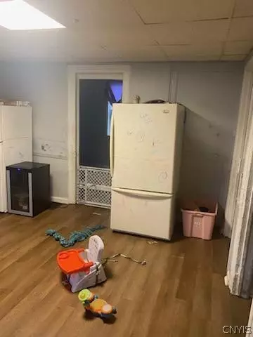 603 Ash St, Syracuse, NY 13208 photo 7