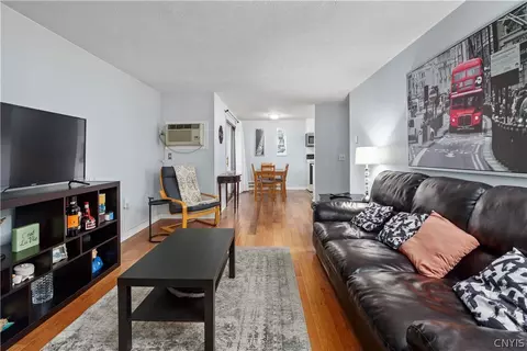 Living - 39 Watertree Dr, East Syracuse, NY 13057 photo 3 of 4