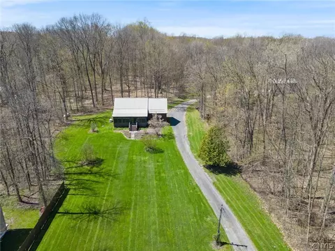 216 Fire Lane 12, Cato, NY 13080