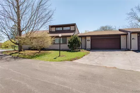 766 Village Blvd S, Van Buren, NY 13027