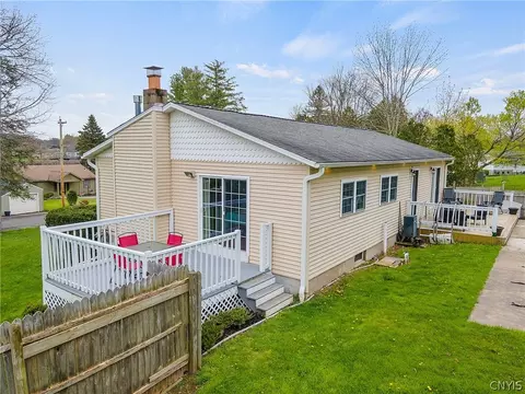822 Forest Ave, Fulton, NY 13069 photo 33