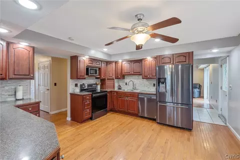 822 Forest Ave, Fulton, NY 13069 photo 11