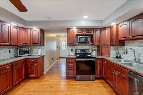 822 Forest Ave, Fulton, NY 13069 photo 15