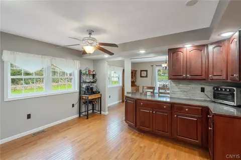 822 Forest Ave, Fulton, NY 13069 photo 16