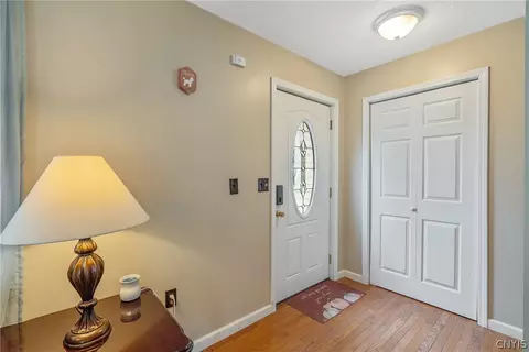 822 Forest Ave, Fulton, NY 13069 photo 4