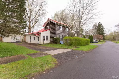 269 N 5th St, Fulton, NY 13069