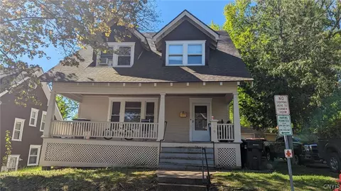 109 Eloise, Syracuse, NY 13207