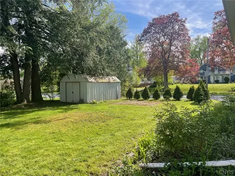 427 Broad St, Oneida, NY 13421 photo 6