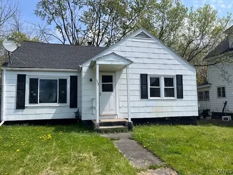 113 Benedict Ave, Syracuse, NY 13210