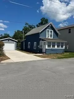 217 8th Ave, Vienna, NY 13157