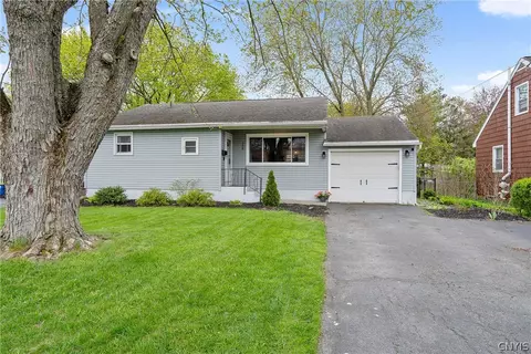 208 Myron Rd, Syracuse, NY 13219