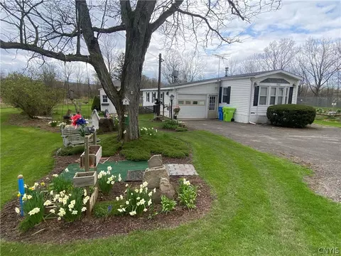 7061 Lakeport Rd, Sullivan, NY 13037