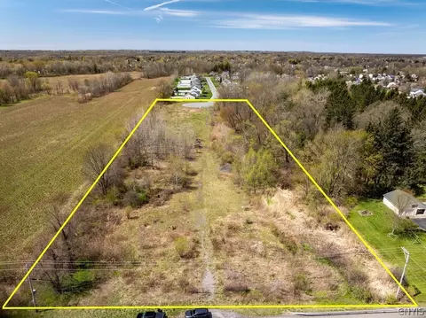 8137 Morgan Rd, Clay, NY 13041