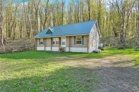 60 Stone Quarry Dr, Richland, NY 13144