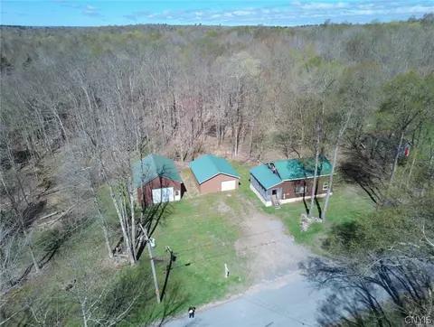 2245 Kumrow Rd, Osceola, NY 13316