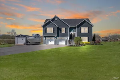 8605 Wilson Point Rd, Sullivan, NY 13032