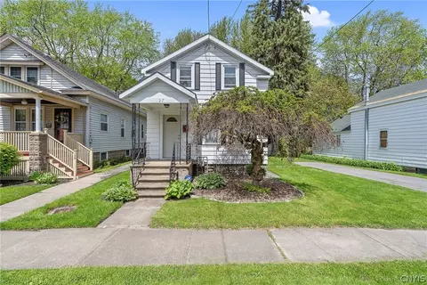 127 Erie St, Oswego, NY 13126