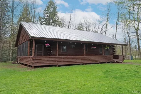 188 Smith Rd, West Monroe, NY 13167
