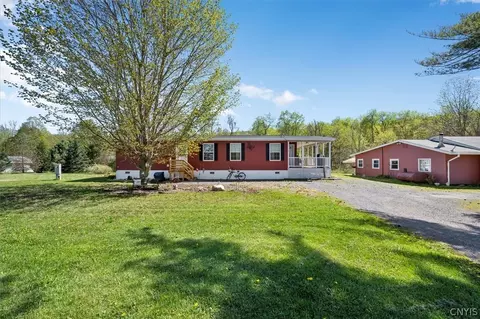 1377 Mt Hope Ave, Oneida, NY 13421