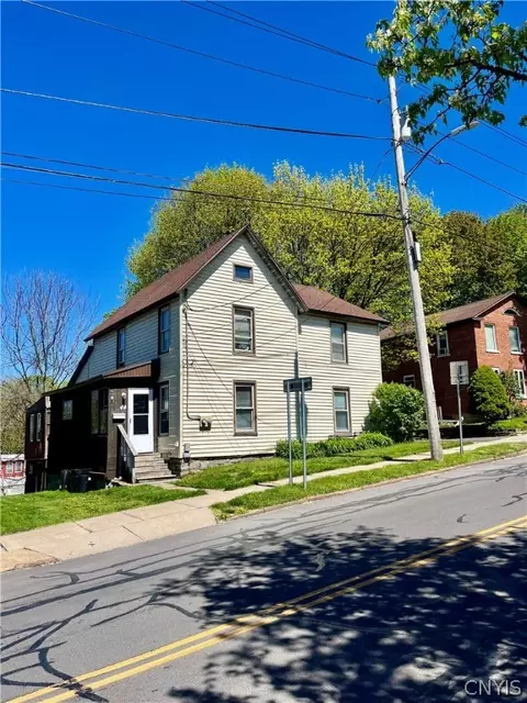 44 Osborne St #46, Auburn, NY 13021