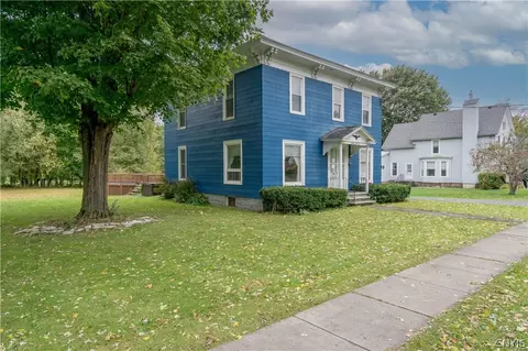 24 Prospect St, Adams, NY 13605